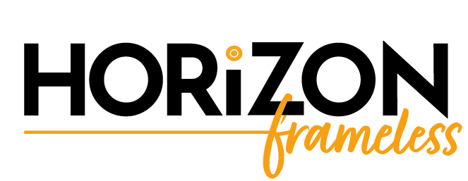 The word HORIZON in bold black letters with an orange dot inside the O; frameless is written in orange cursive, overlapping the last letters, creating a striking look that gives the impression of a logo breaking free from any traditional frameless frame.